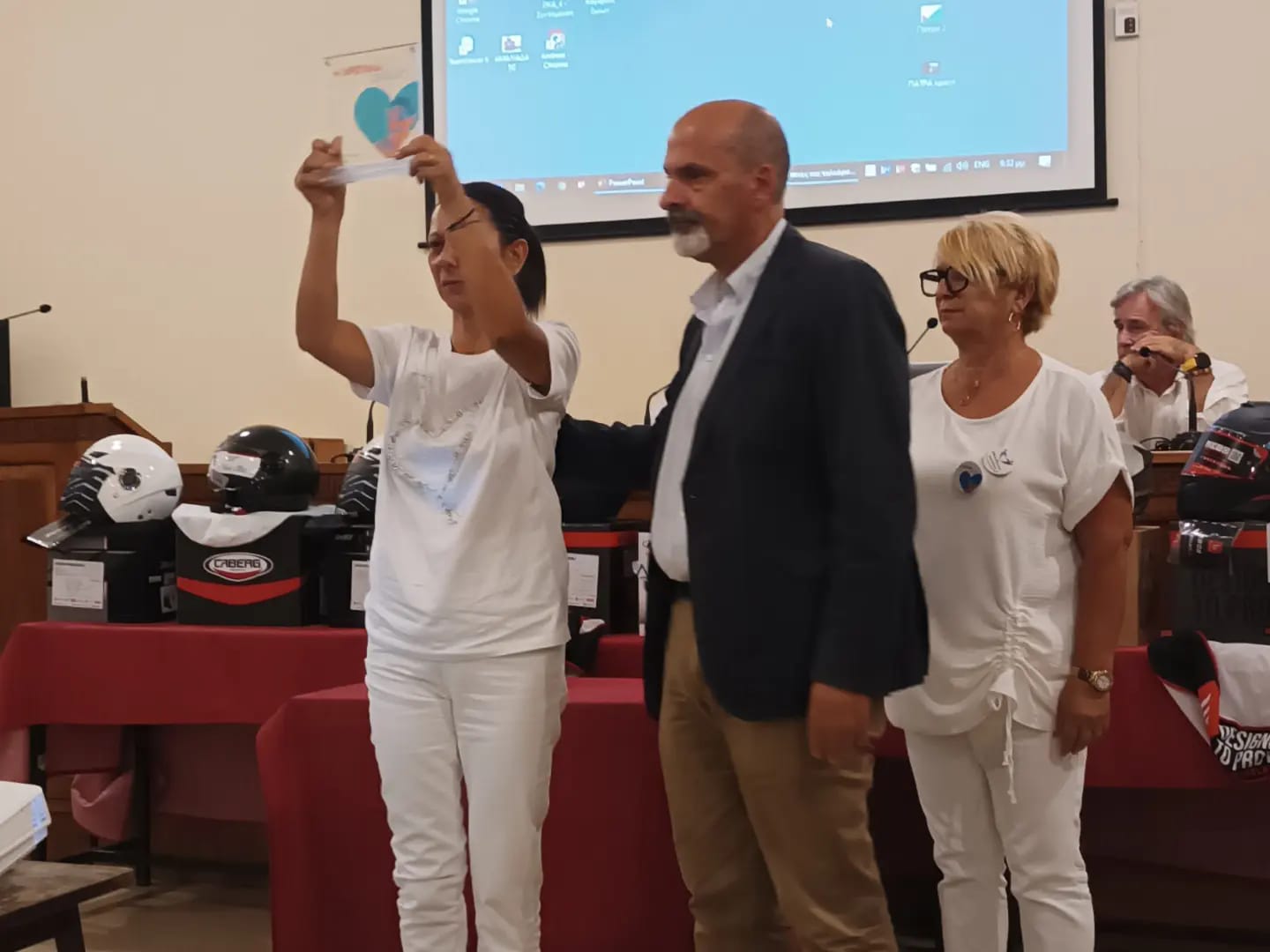 383814536_6957125284326597_5847877109893953820_n