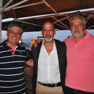 Επαφή με τους πολίτες