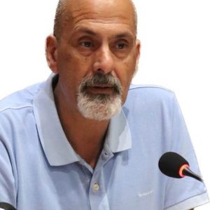 Η κοινωνία που φτιάξαμε σάπισε και θέλει πλέον ανατροπές